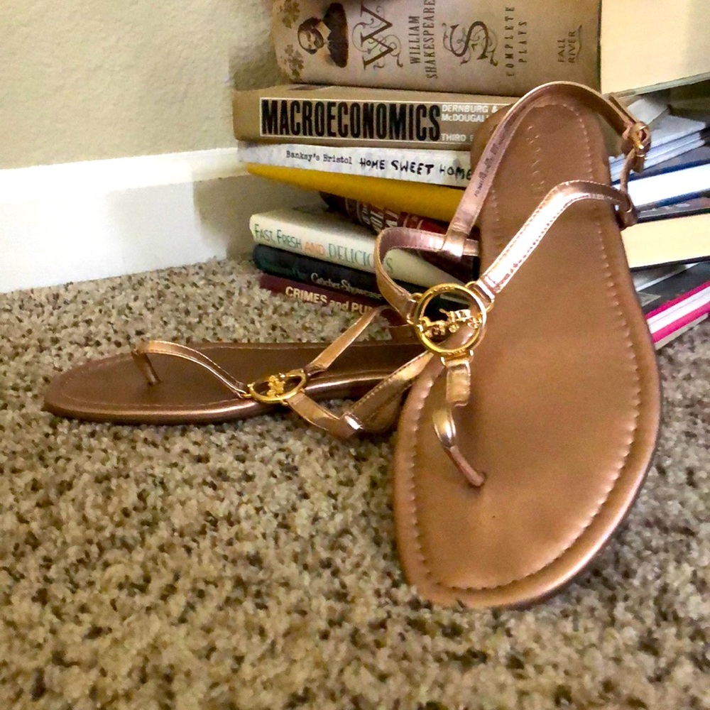 Coach T strap sandals in bronze leather & gold tone logo embellishments 🥰